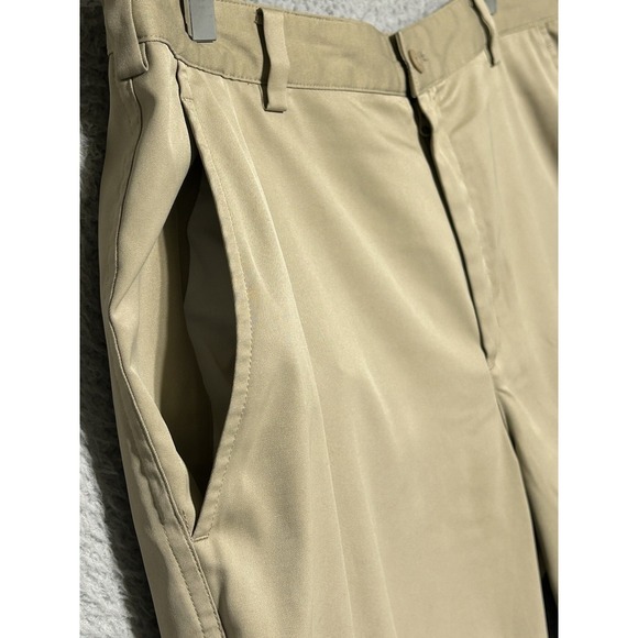 Nike Shorts Mens 36 Beige Tan Khaki Dri Fit Standard Fit Golf Casual Chino - Picture 8 of 14